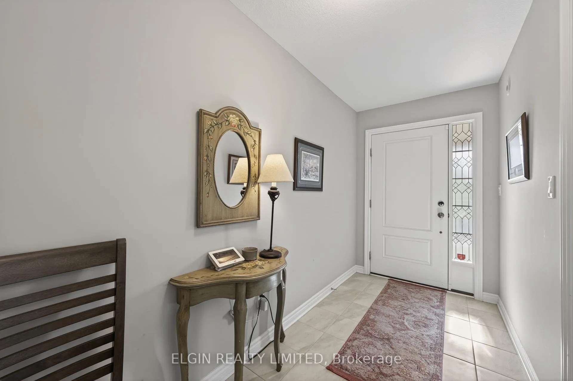 Photo 4 of 8 Ashberry Place, St. Thomas — HOMEH