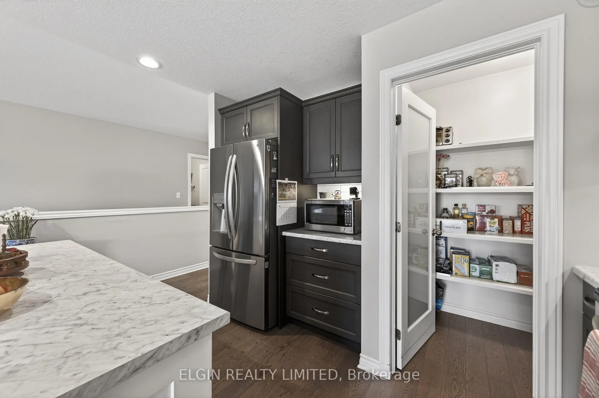 Photo 9 of 8 Ashberry Place, St. Thomas — HOMEH