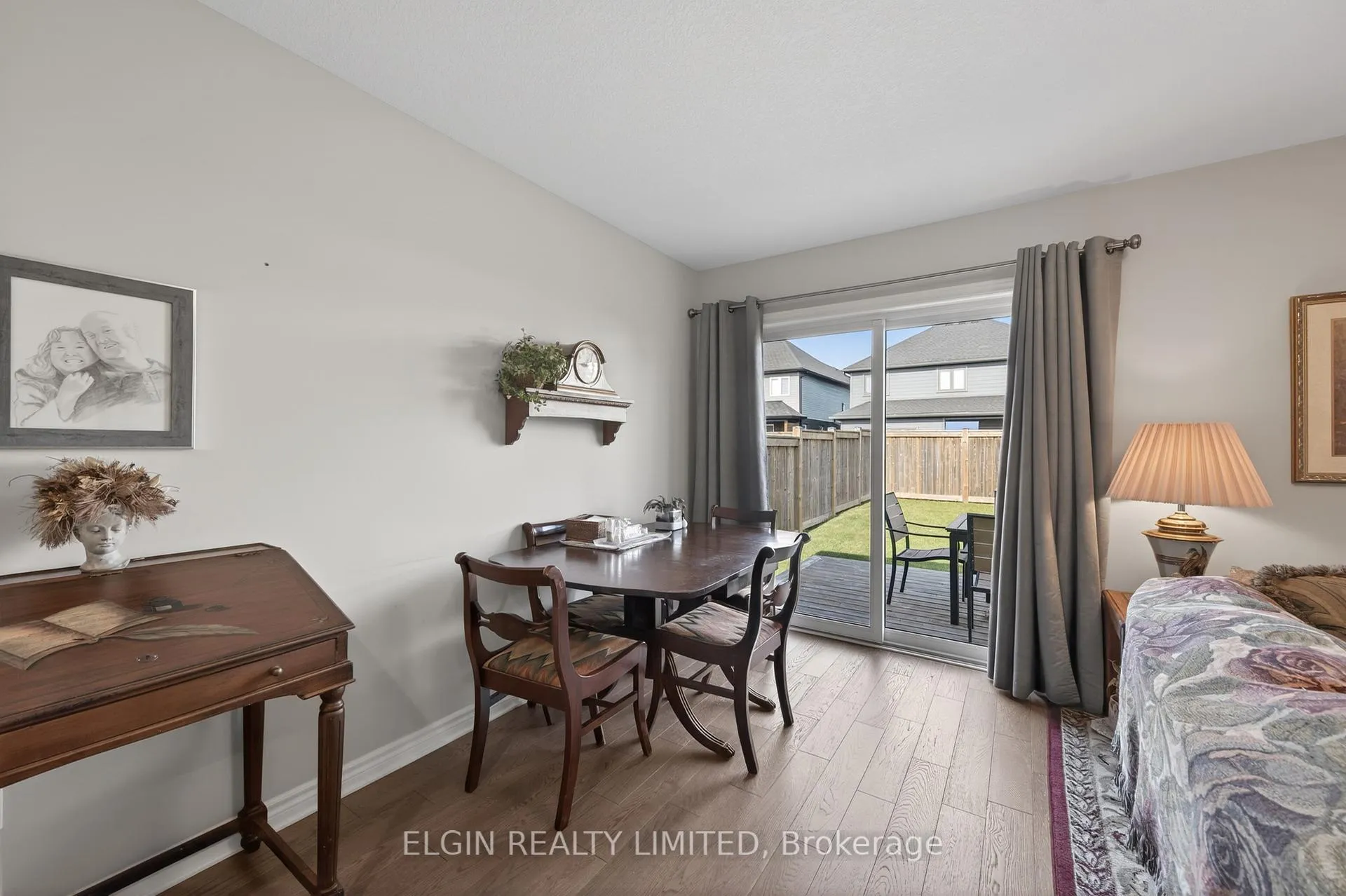 Photo 13 of 8 Ashberry Place, St. Thomas — HOMEH