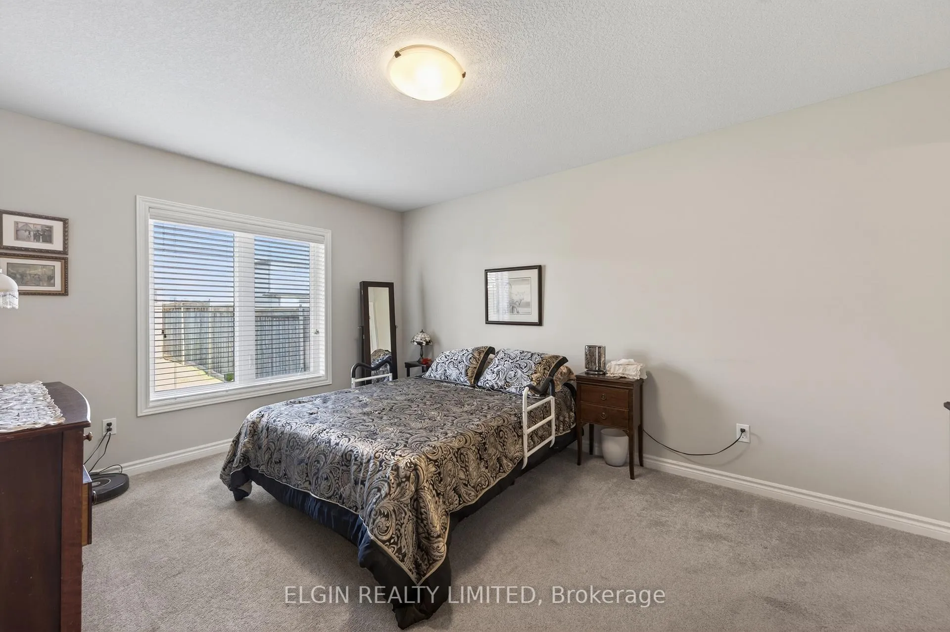 Photo 17 of 8 Ashberry Place, St. Thomas — HOMEH