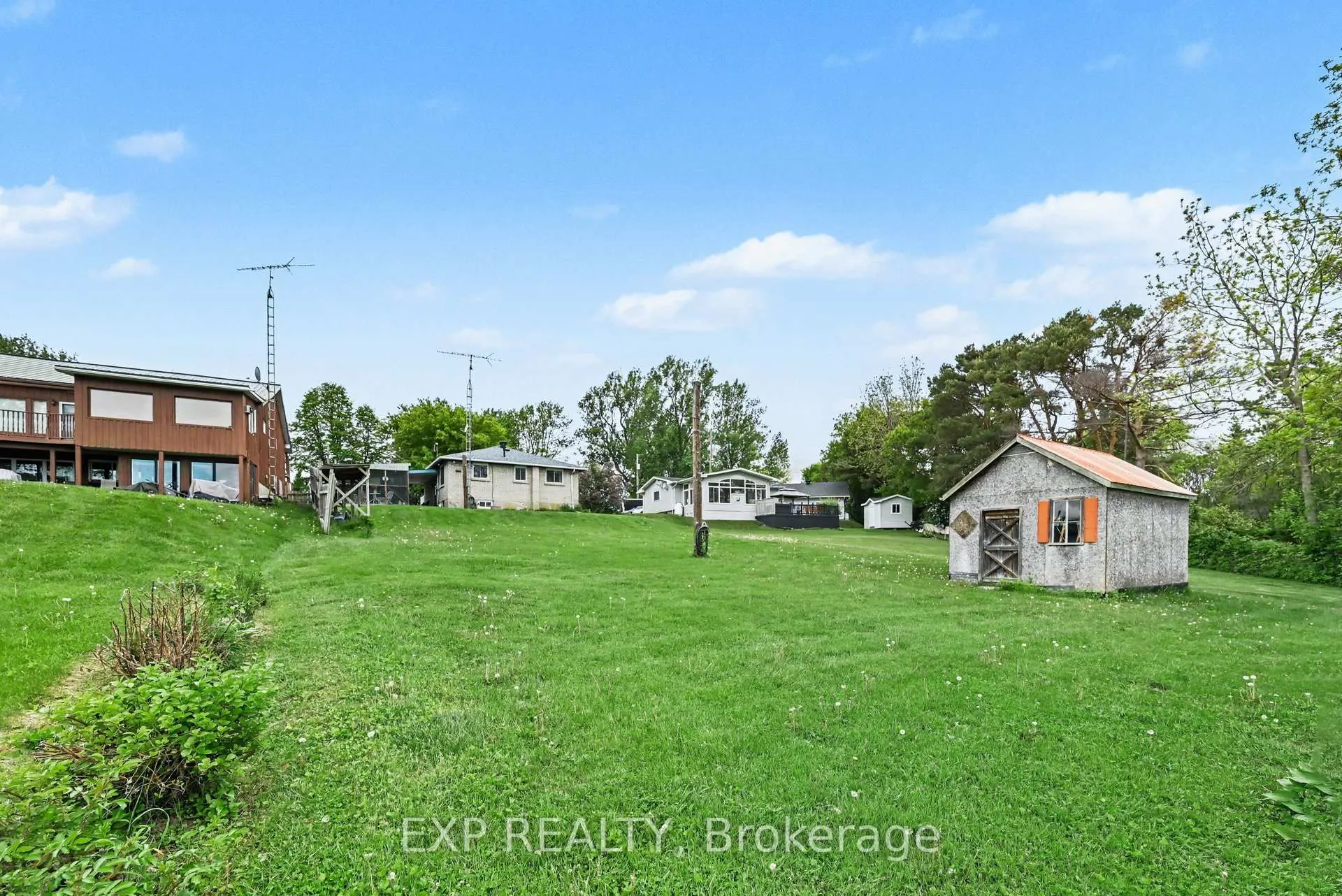 Photo 19 of 19460 County 2 Road, South Glengarry, South Glengarry (Charlottenburgh) Twp — HOMEH
