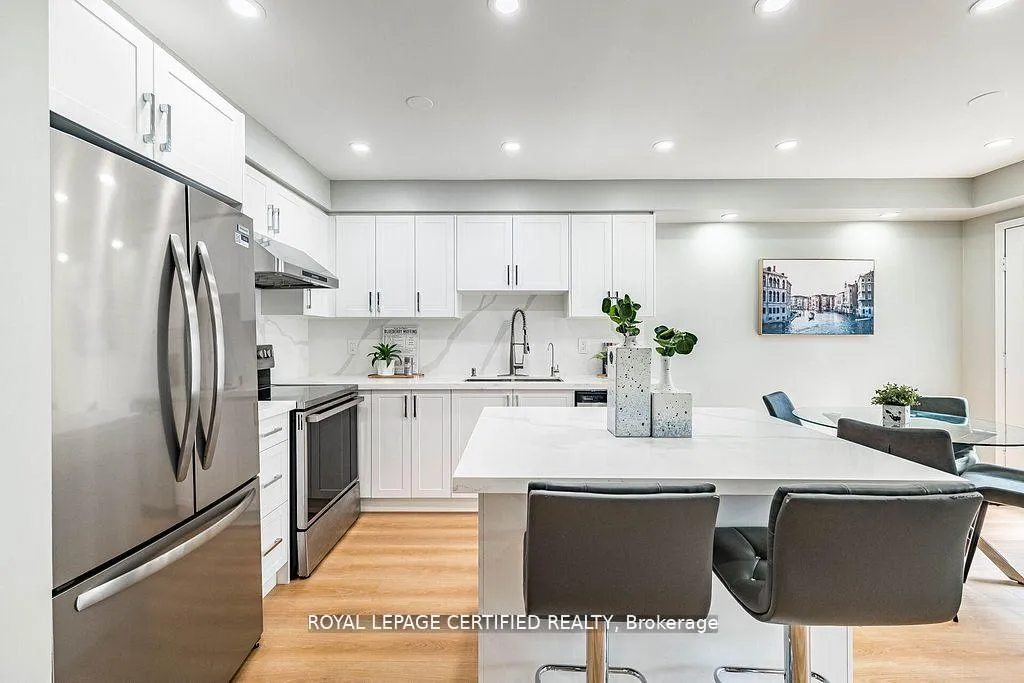 Photo 26 of 20 Harding Street, Halton Hills, Georgetown — HOMEH