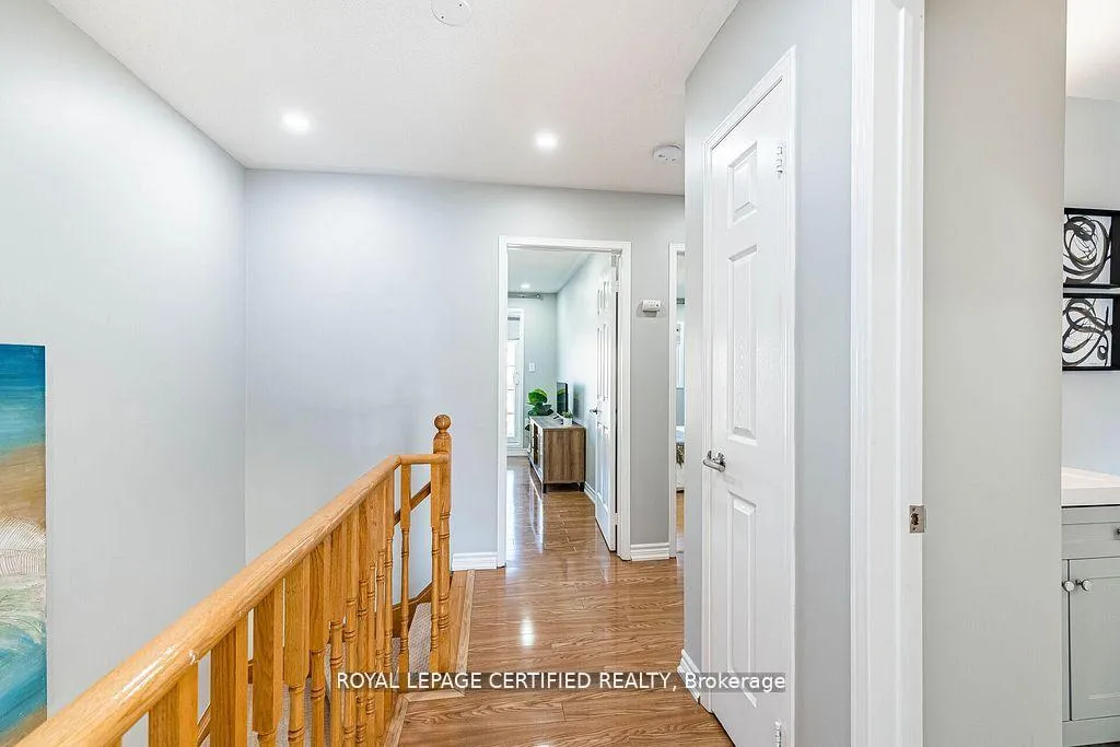 Photo 31 of 20 Harding Street, Halton Hills, Georgetown — HOMEH