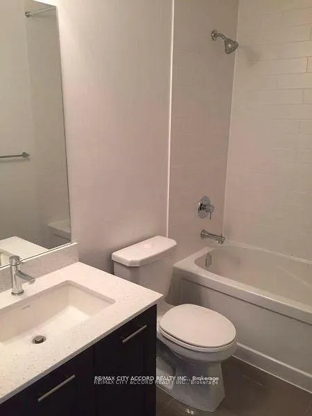 Photo 9 of Unit 302, 50 Bruyeres Mews, Toronto, Waterfront Communities — HOMEH