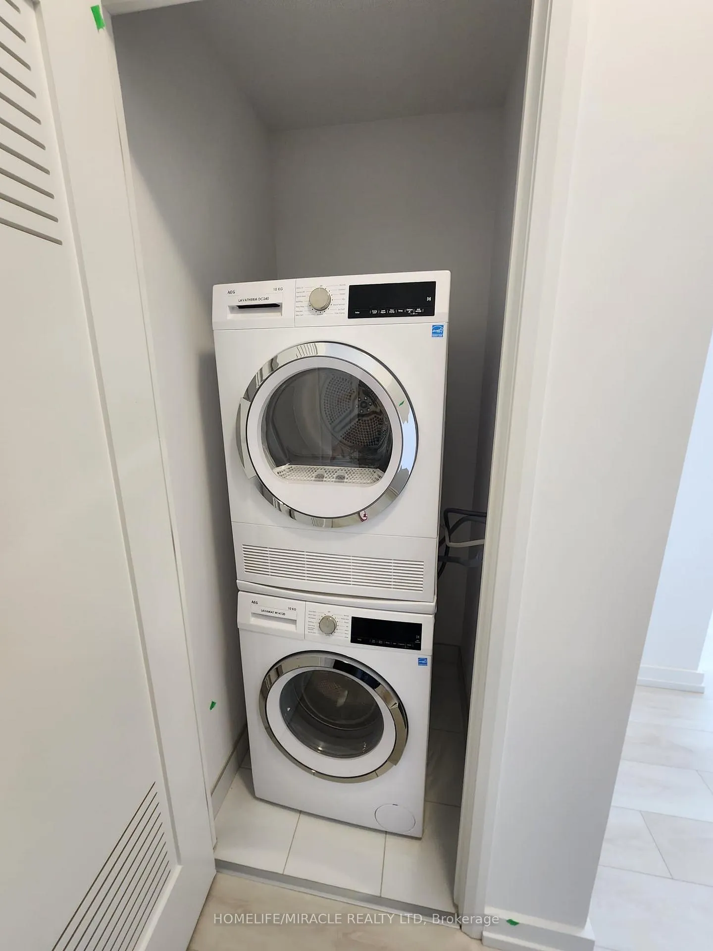 Photo 14 of Unit 1802, 75 James Street, Hamilton, Corktown — HOMEH