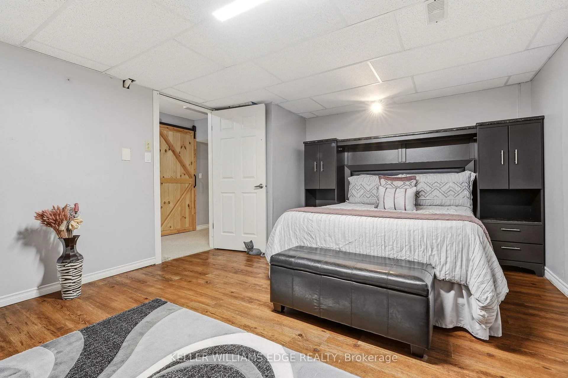 Photo 28 of 149 Cove Crescent, Hamilton, Lakeshore — HOMEH