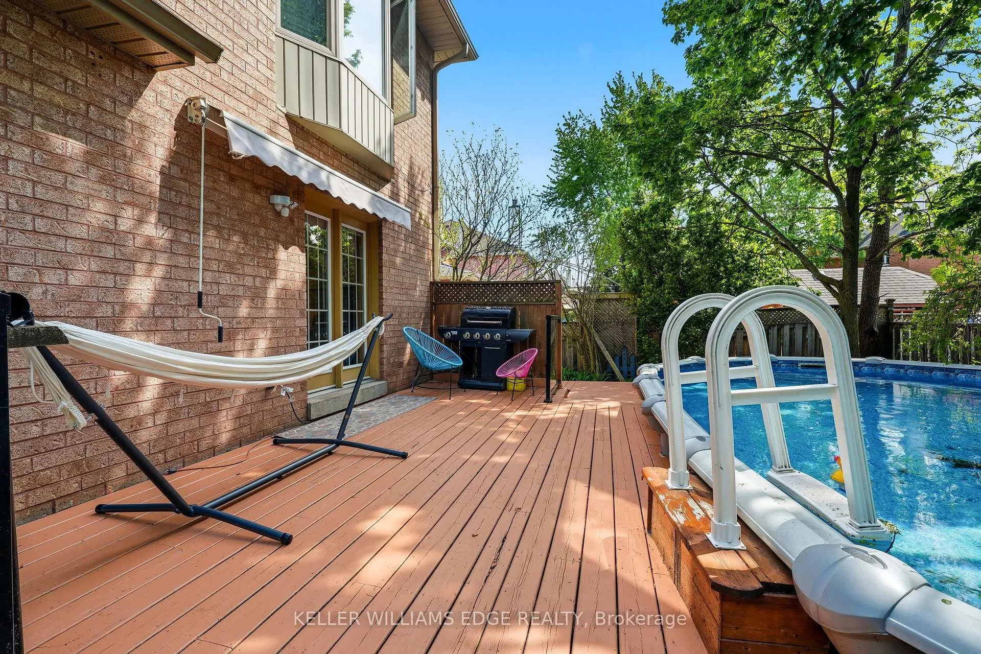 Photo 39 of 149 Cove Crescent, Hamilton, Lakeshore — HOMEH