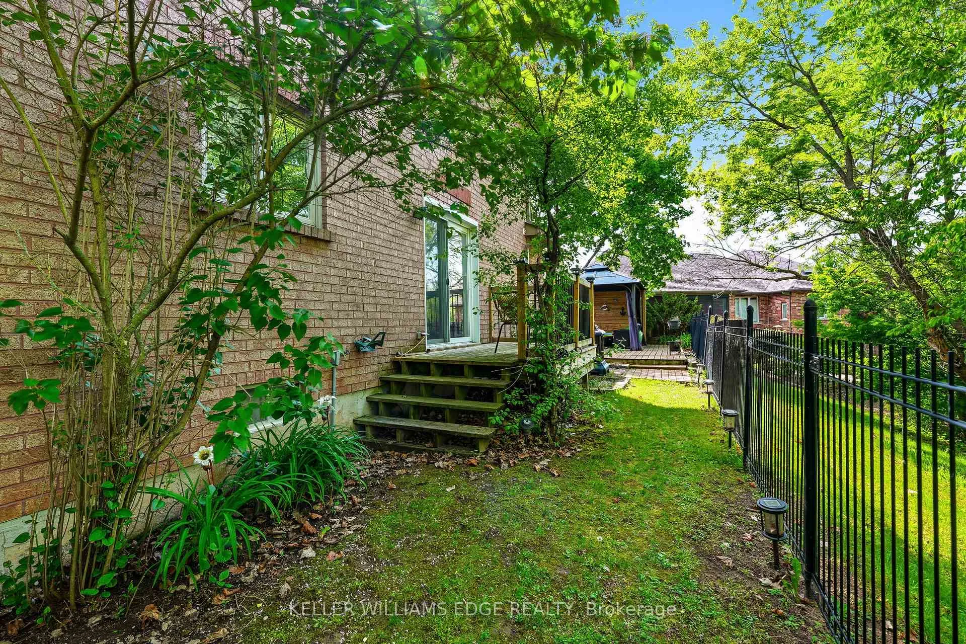 Photo 45 of 149 Cove Crescent, Hamilton, Lakeshore — HOMEH