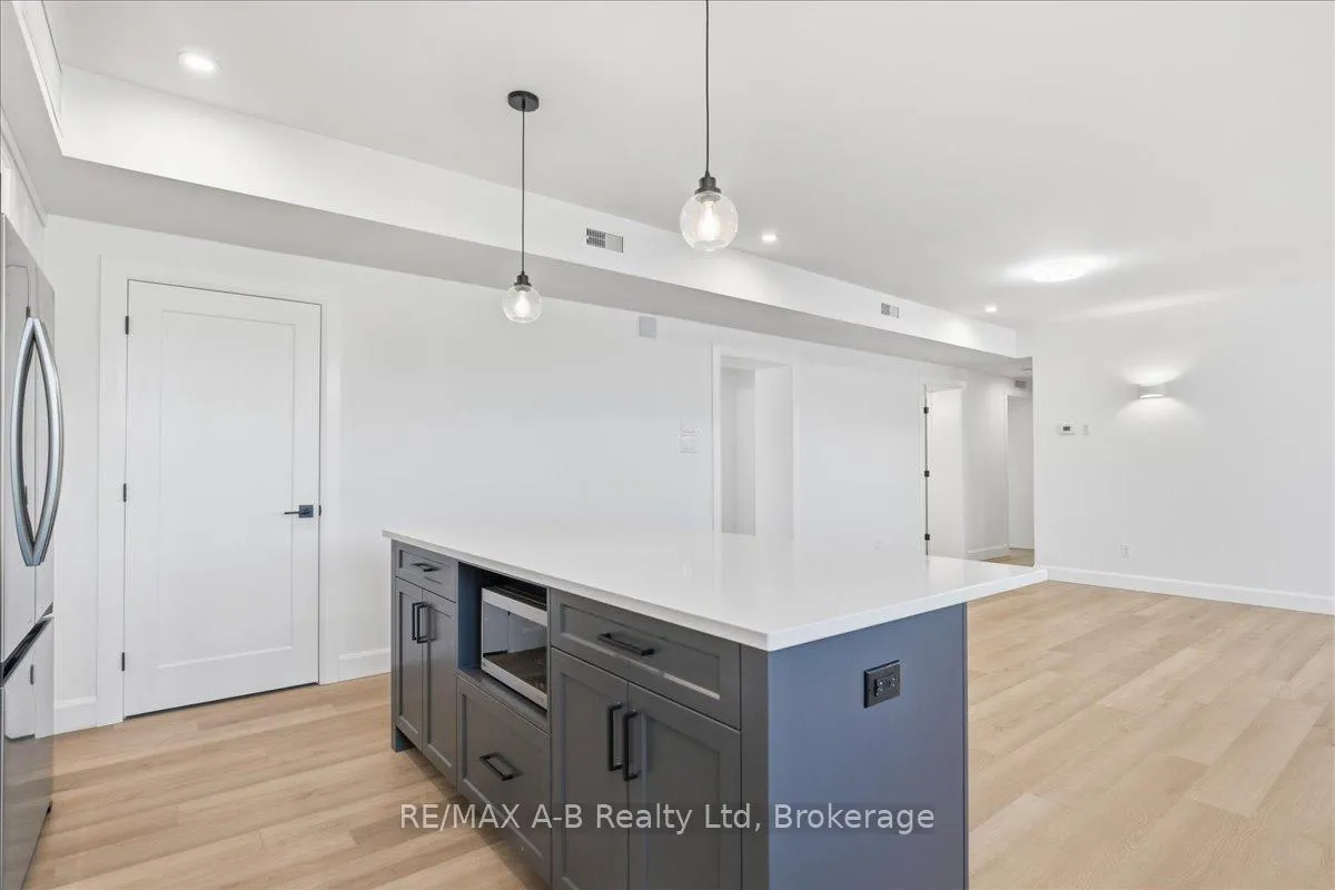 Photo 8 of Unit 1, 74A Church Street, Stratford — HOMEH