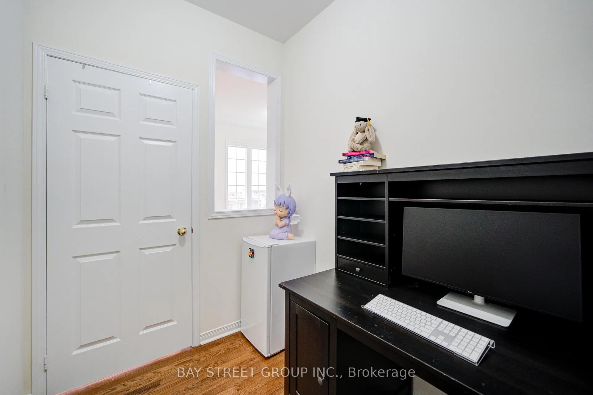 Photo 10 of 82 Coleluke Lane, Markham, Middlefield — HOMEH