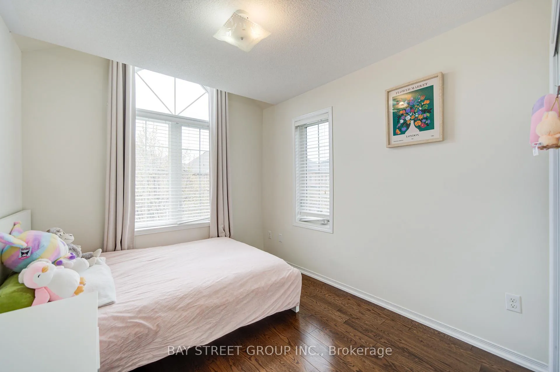 Photo 32 of 82 Coleluke Lane, Markham, Middlefield — HOMEH