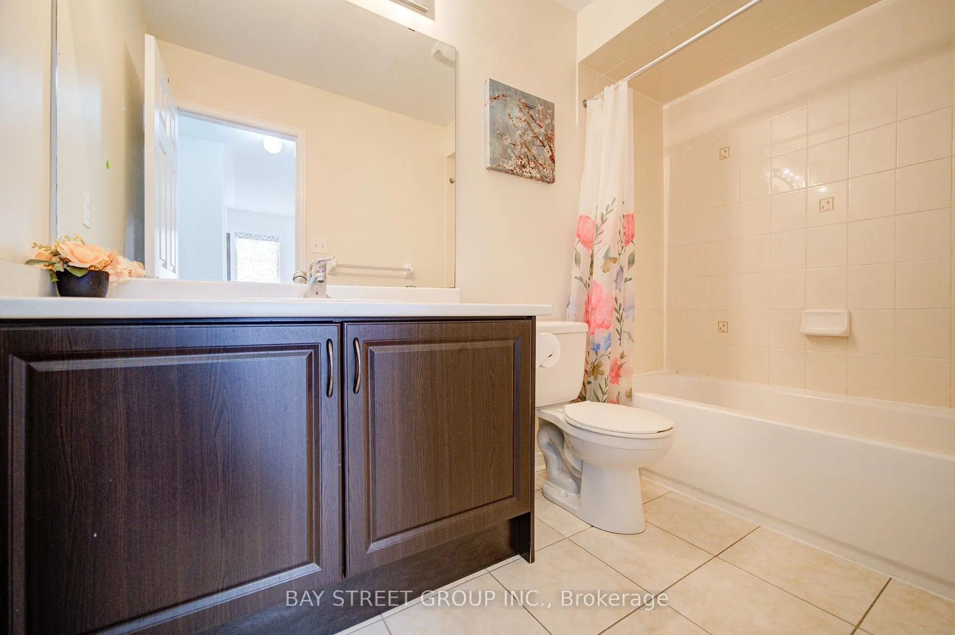 Photo 36 of 82 Coleluke Lane, Markham, Middlefield — HOMEH