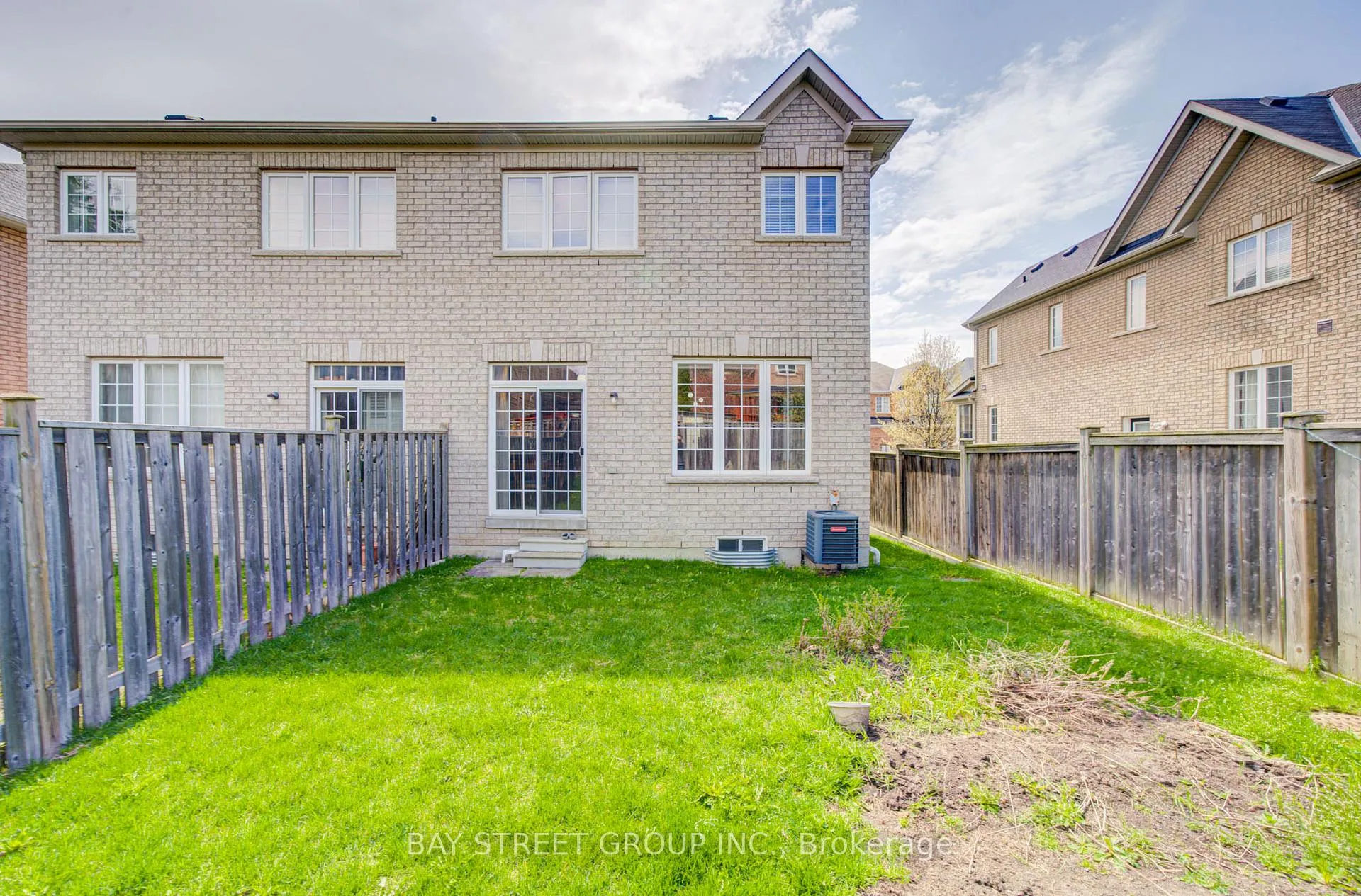 Photo 48 of 82 Coleluke Lane, Markham, Middlefield — HOMEH