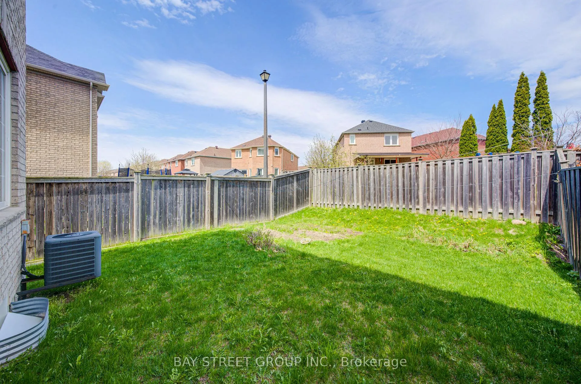 Photo 50 of 82 Coleluke Lane, Markham, Middlefield — HOMEH