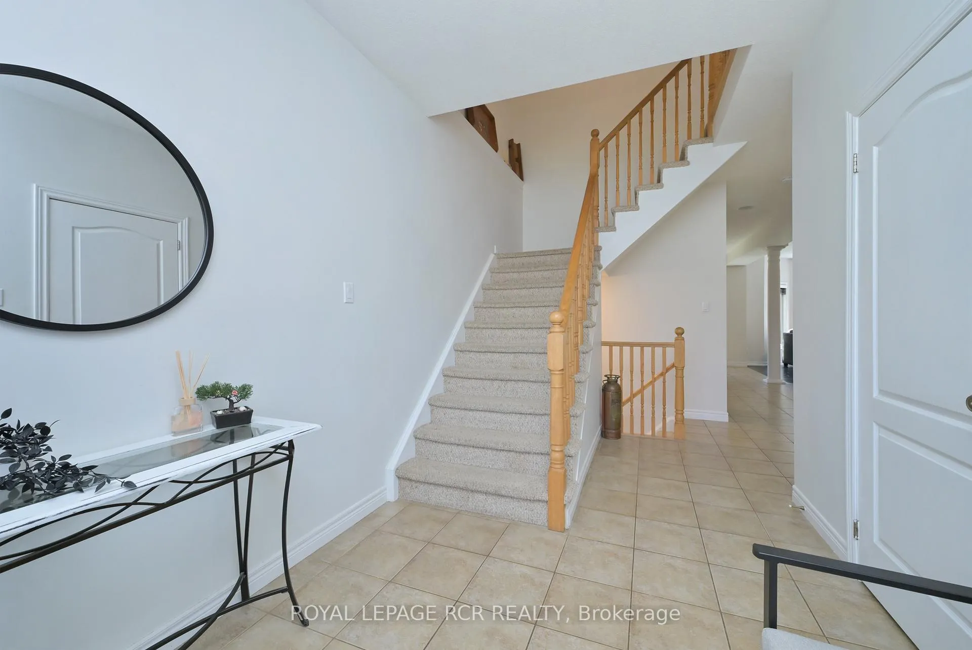 Photo 15 of 399 Rintoul Crescent, Shelburne — HOMEH
