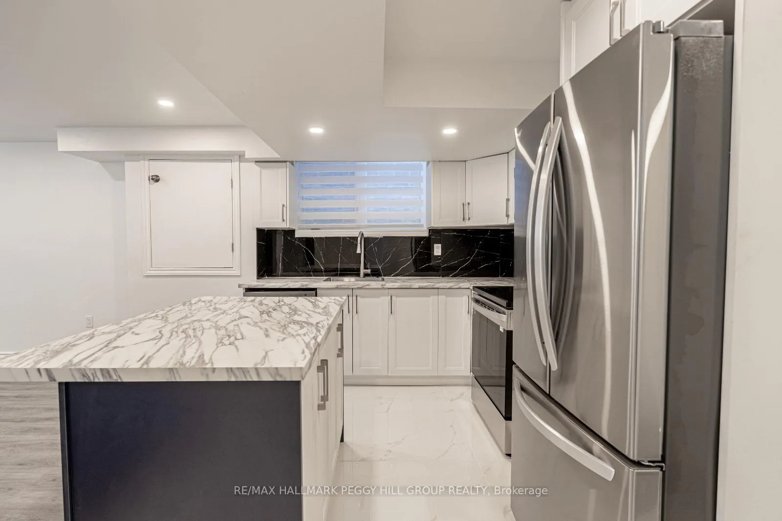 Photo 4 of Unit Basement, 34 Betterridge Trail, Barrie, Rural Barrie Southwest — HOMEH