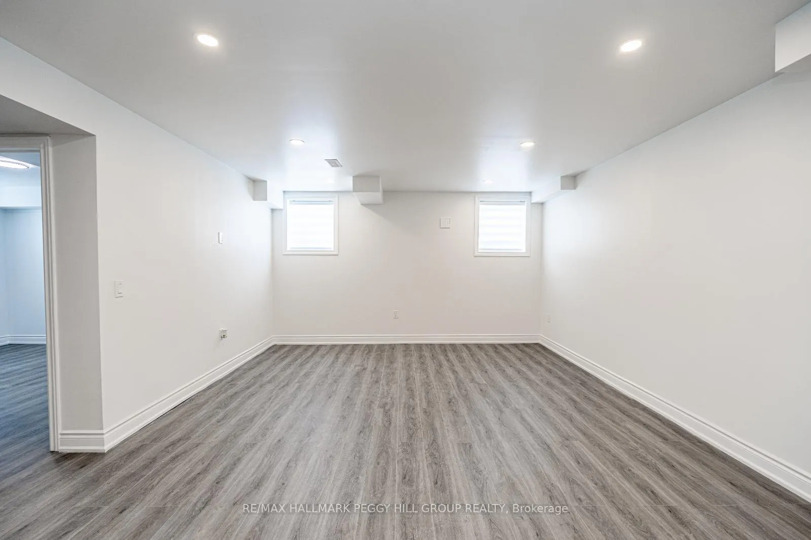 Photo 5 of Unit Basement, 34 Betterridge Trail, Barrie, Rural Barrie Southwest — HOMEH