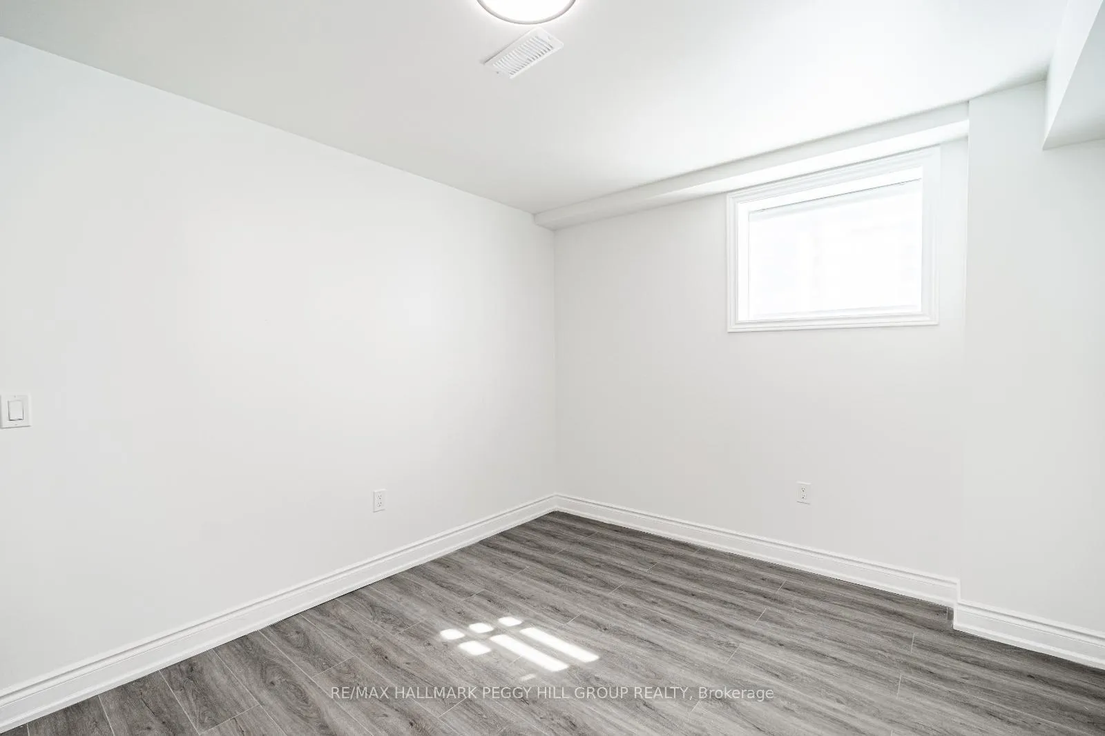 Photo 7 of Unit Basement, 34 Betterridge Trail, Barrie, Rural Barrie Southwest — HOMEH