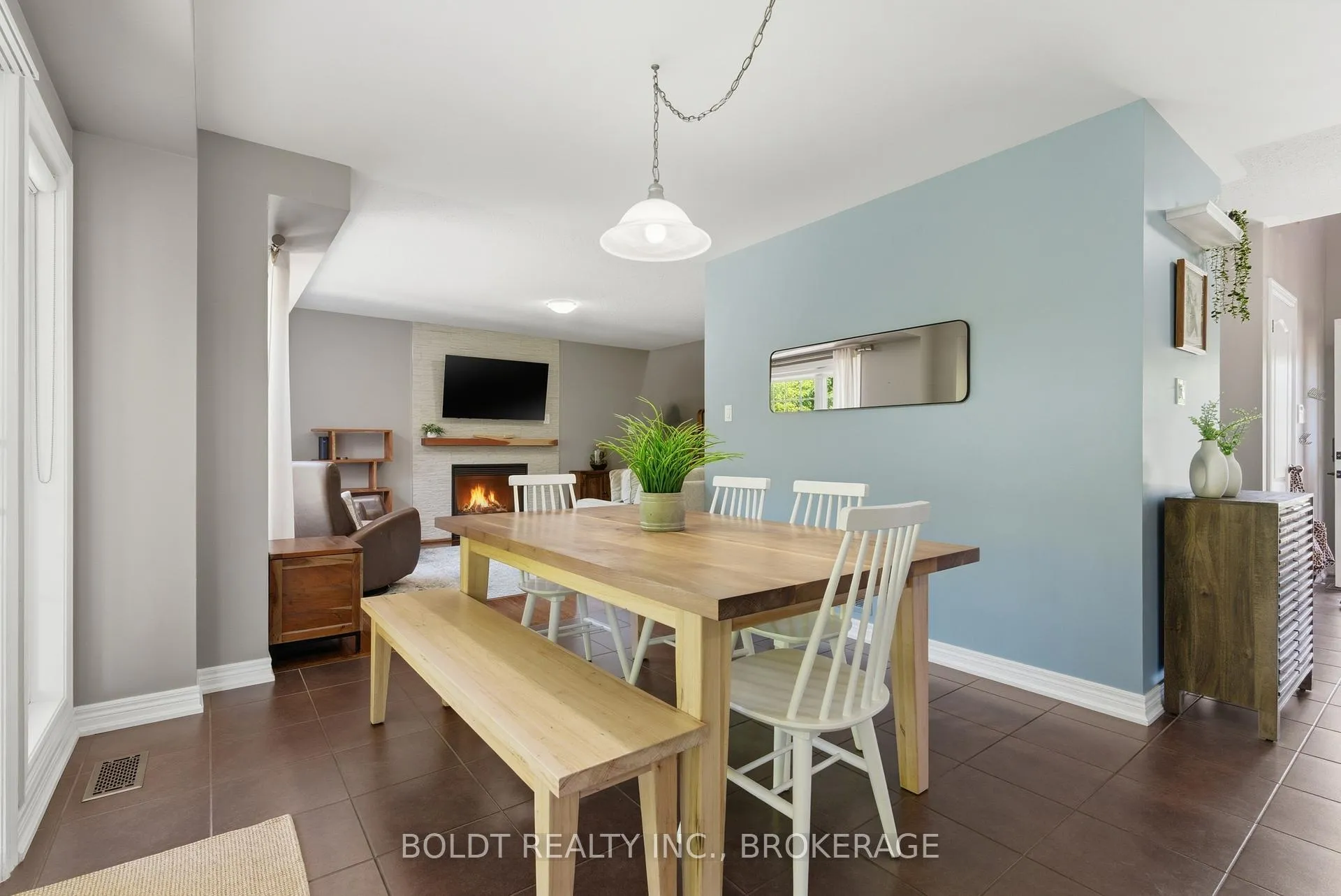 Photo 13 of 6577 St. Michael Avenue, Niagara Falls, Forestview — HOMEH
