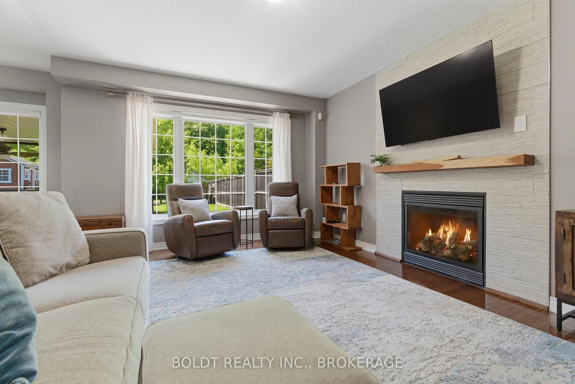 Photo 15 of 6577 St. Michael Avenue, Niagara Falls, Forestview — HOMEH