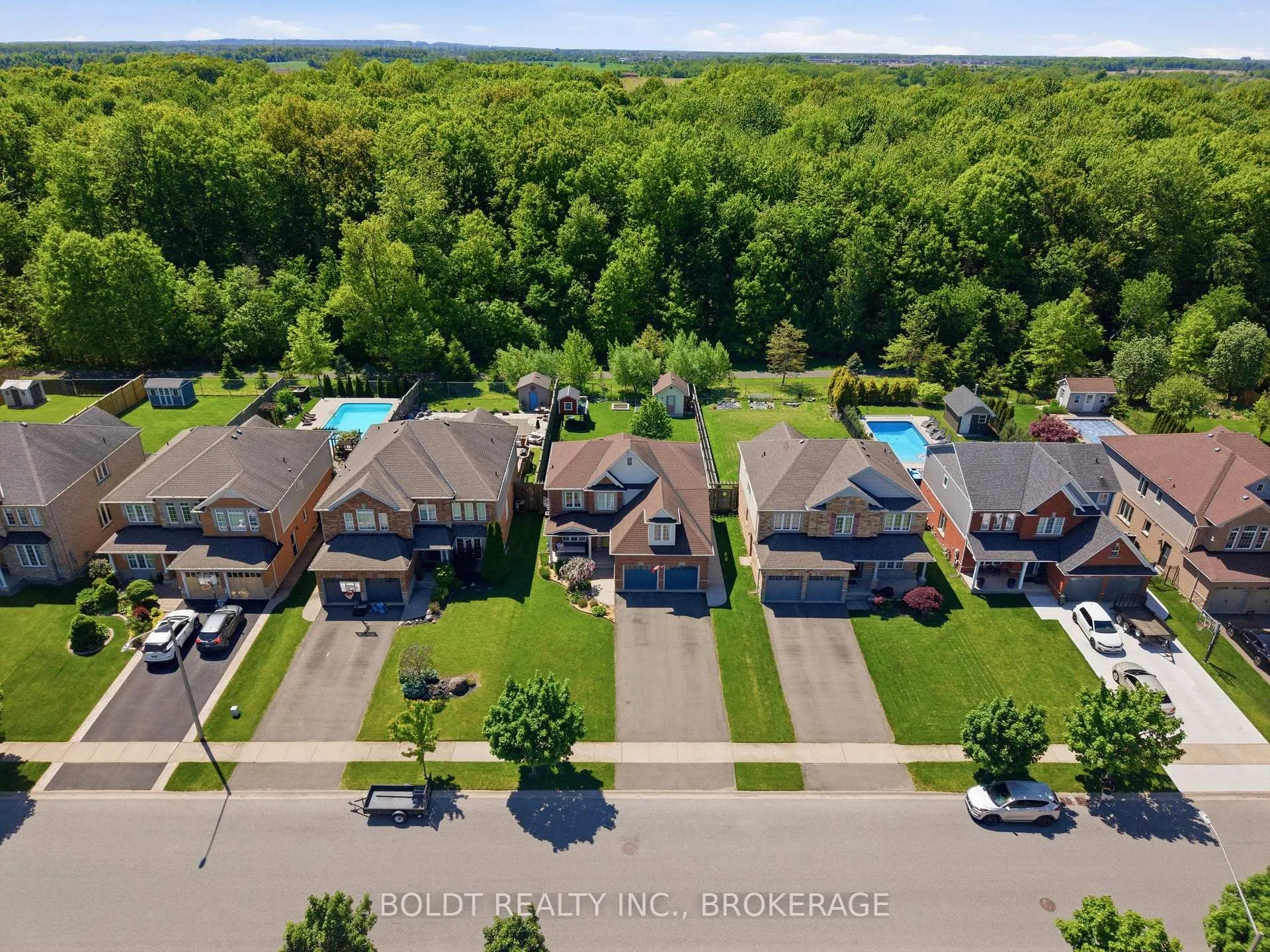 Photo 46 of 6577 St. Michael Avenue, Niagara Falls, Forestview — HOMEH