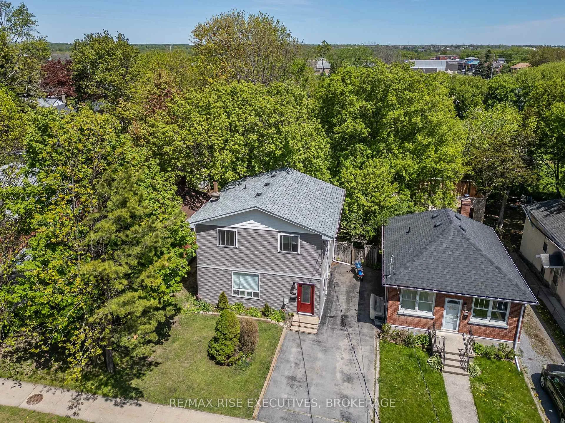 Photo 34 of 549 Alfred Street, Kingston, East of Sir John A. Blvd — HOMEH