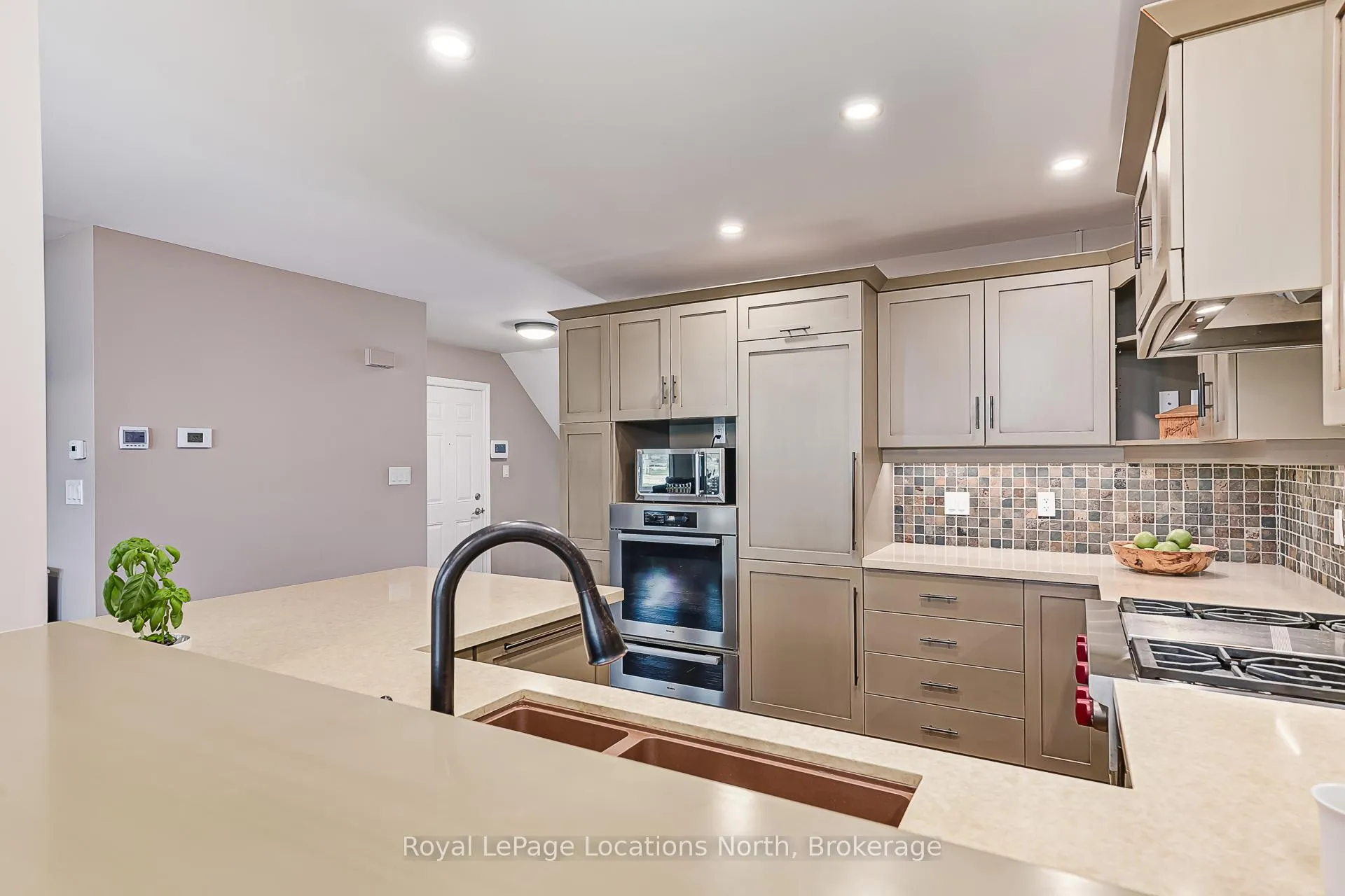 Photo 20 of 132 Dory Row, Blue Mountains — HOMEH