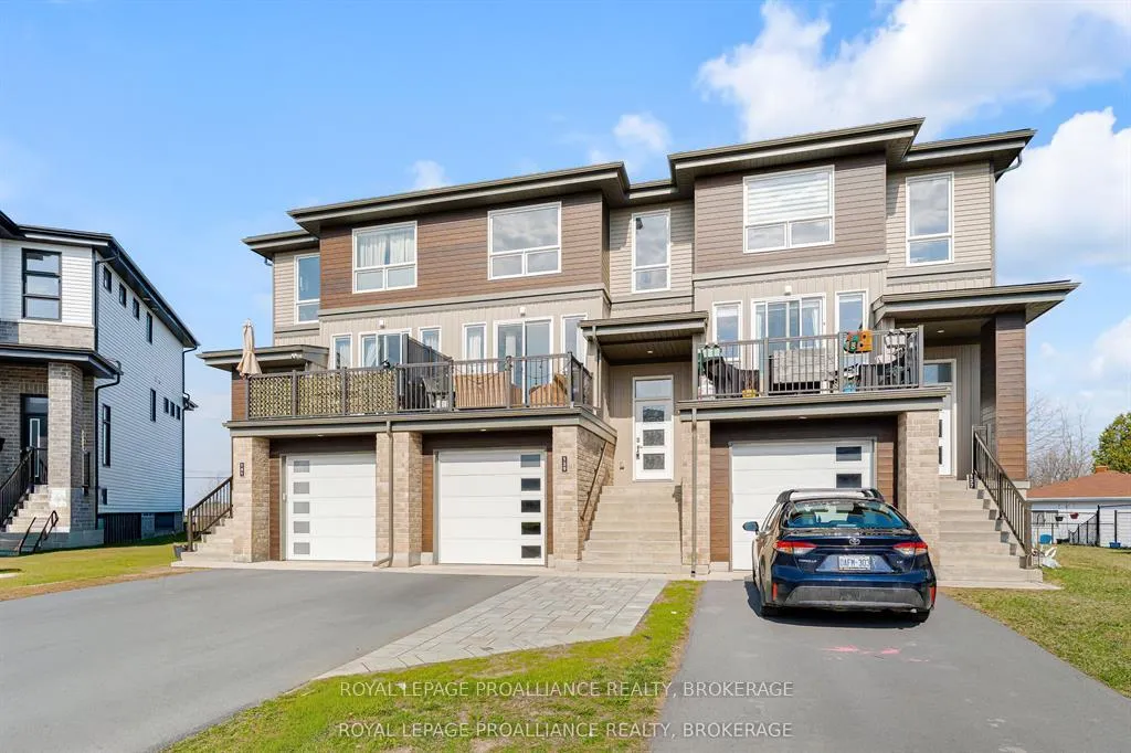 Photo 1 of 139 Superior Drive, Loyalist, Amherstview — HOMEH