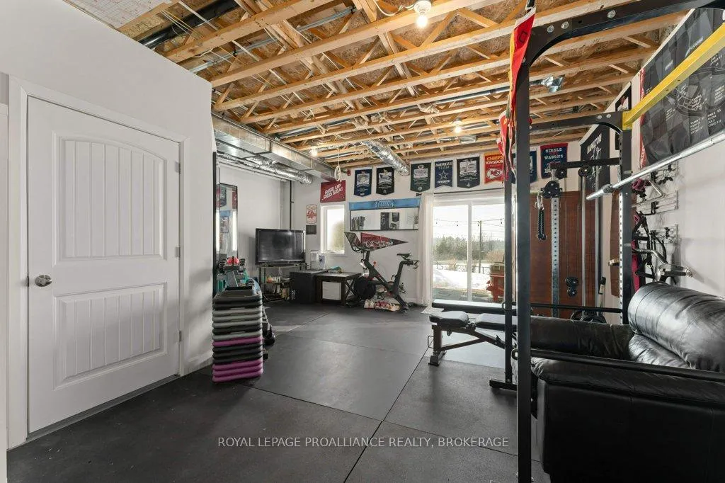 Photo 33 of 139 Superior Drive, Loyalist, Amherstview — HOMEH
