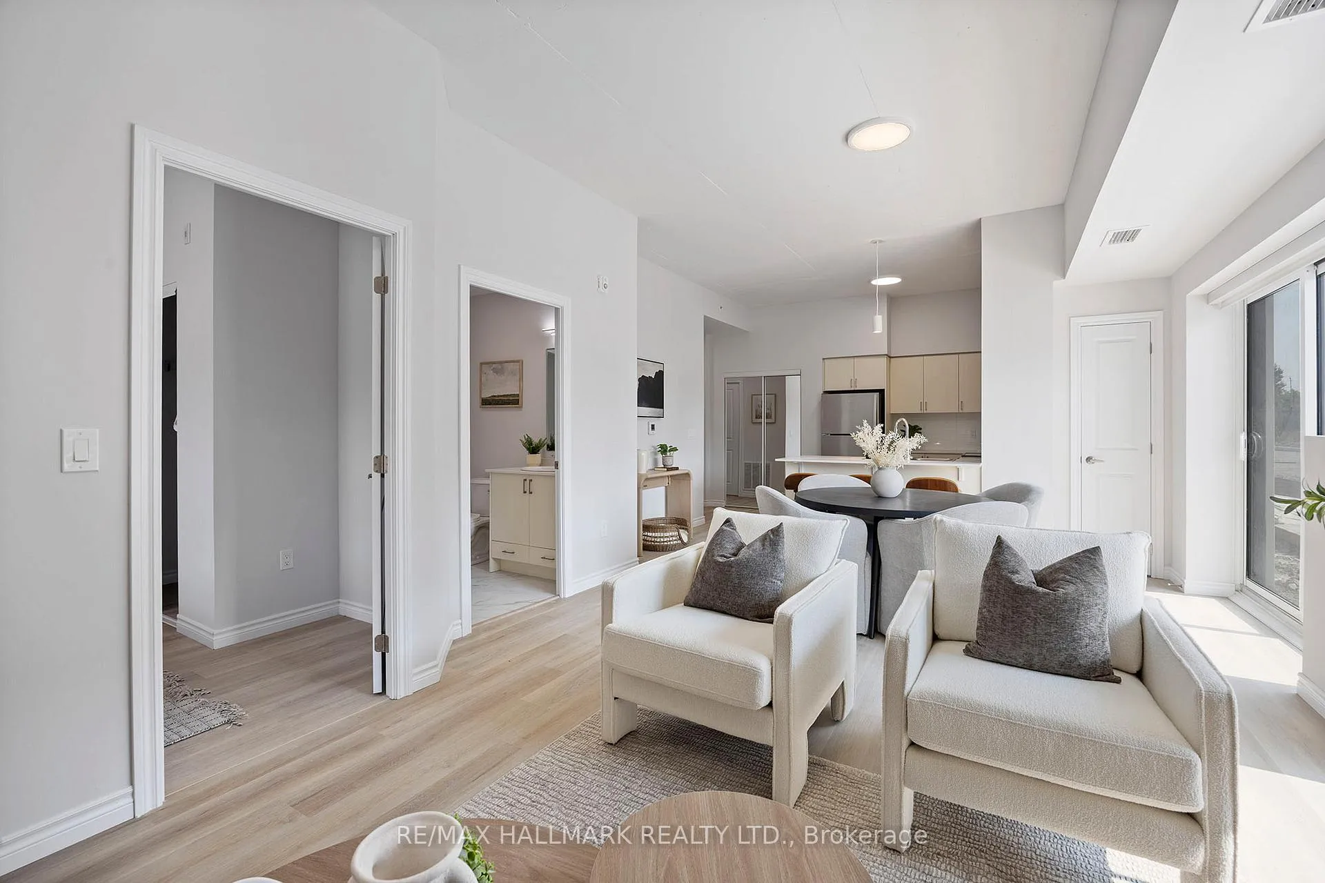 Photo 19 of Unit 230, 70 Dean Avenue, Barrie, Painswick South — HOMEH