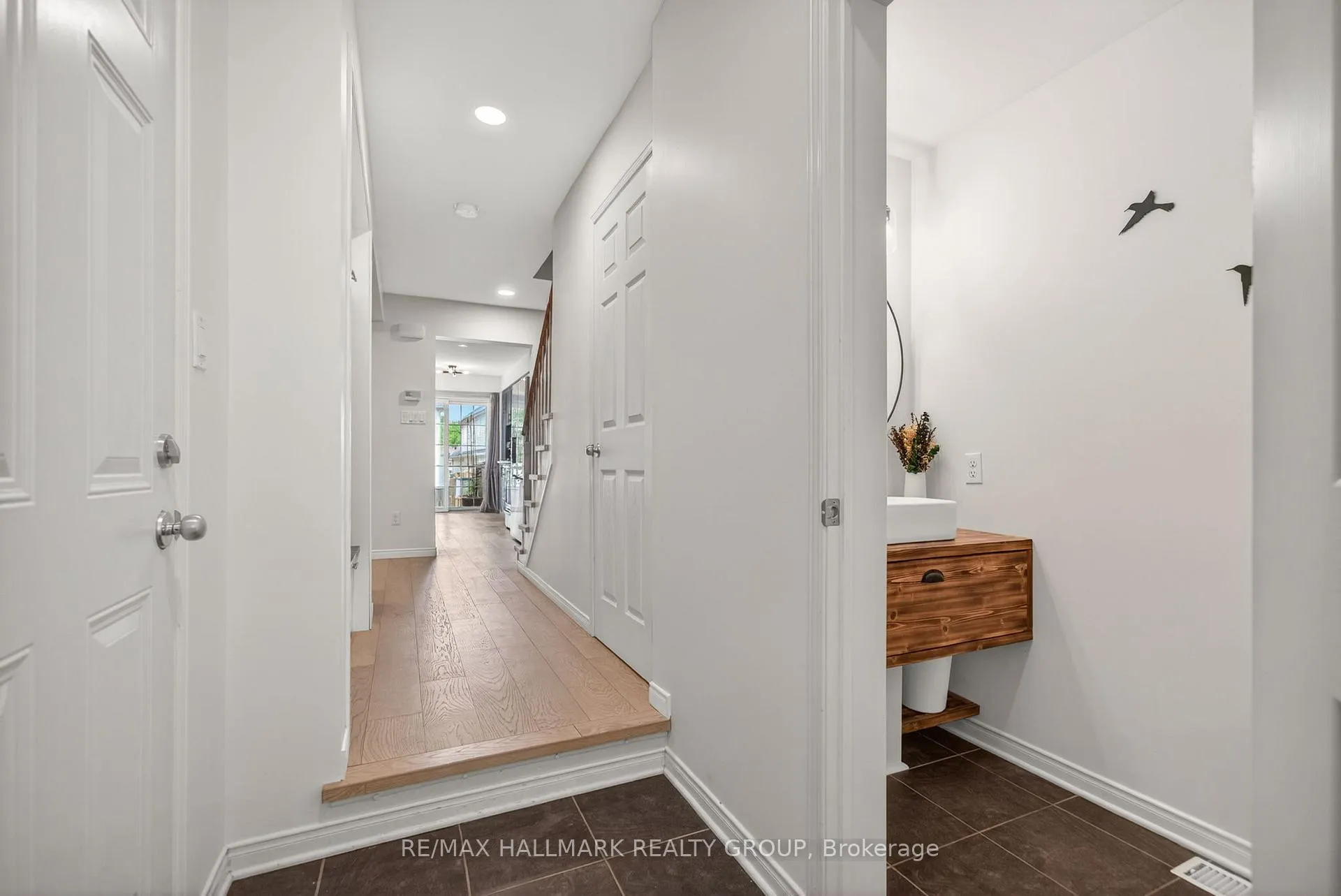 Photo 6 of 115 Cedardown Private, Ottawa, Barrhaven - Stonebridge — HOMEH