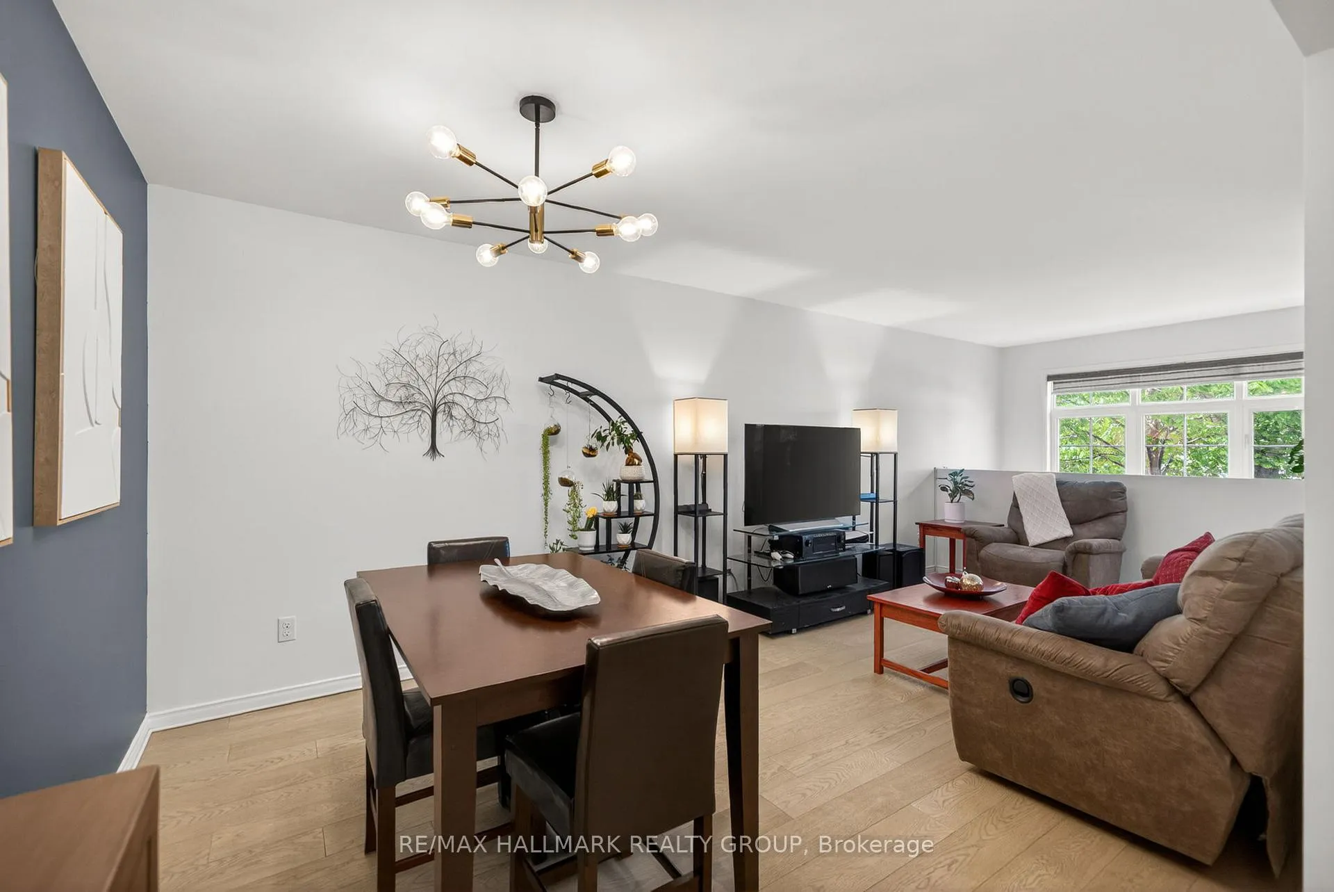 Photo 11 of 115 Cedardown Private, Ottawa, Barrhaven - Stonebridge — HOMEH