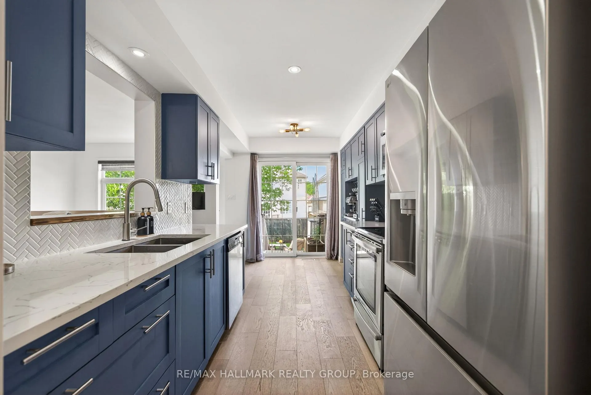 Photo 15 of 115 Cedardown Private, Ottawa, Barrhaven - Stonebridge — HOMEH