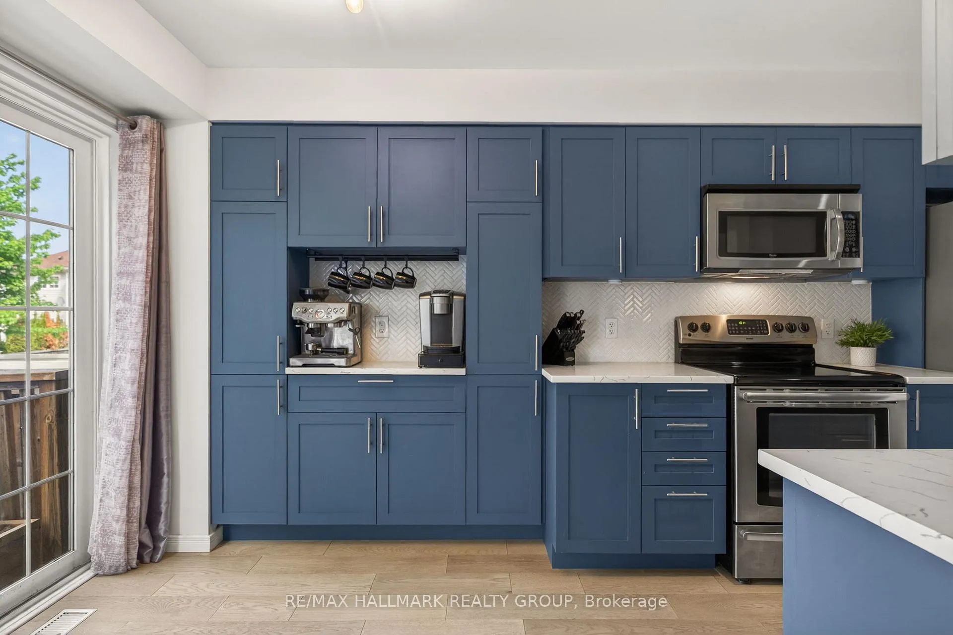 Photo 18 of 115 Cedardown Private, Ottawa, Barrhaven - Stonebridge — HOMEH
