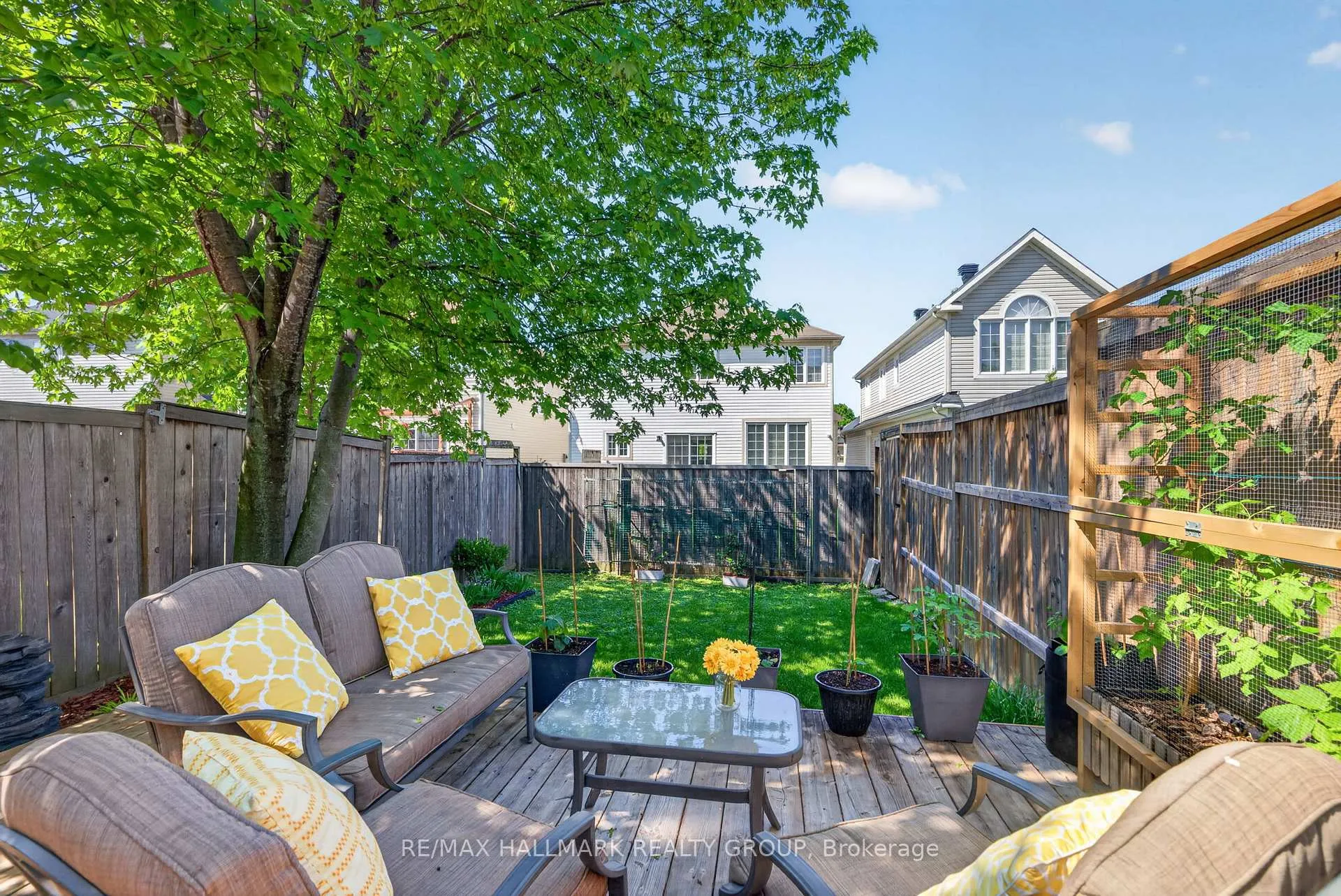 Photo 42 of 115 Cedardown Private, Ottawa, Barrhaven - Stonebridge — HOMEH