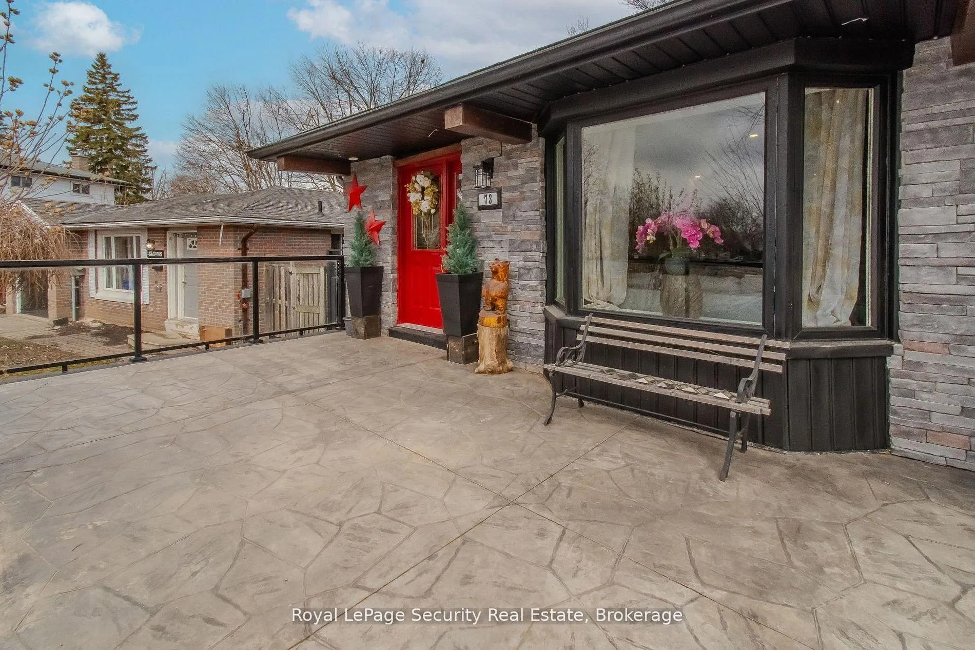 Photo 6 of 73 College Crescent, Barrie, Grove East — HOMEH
