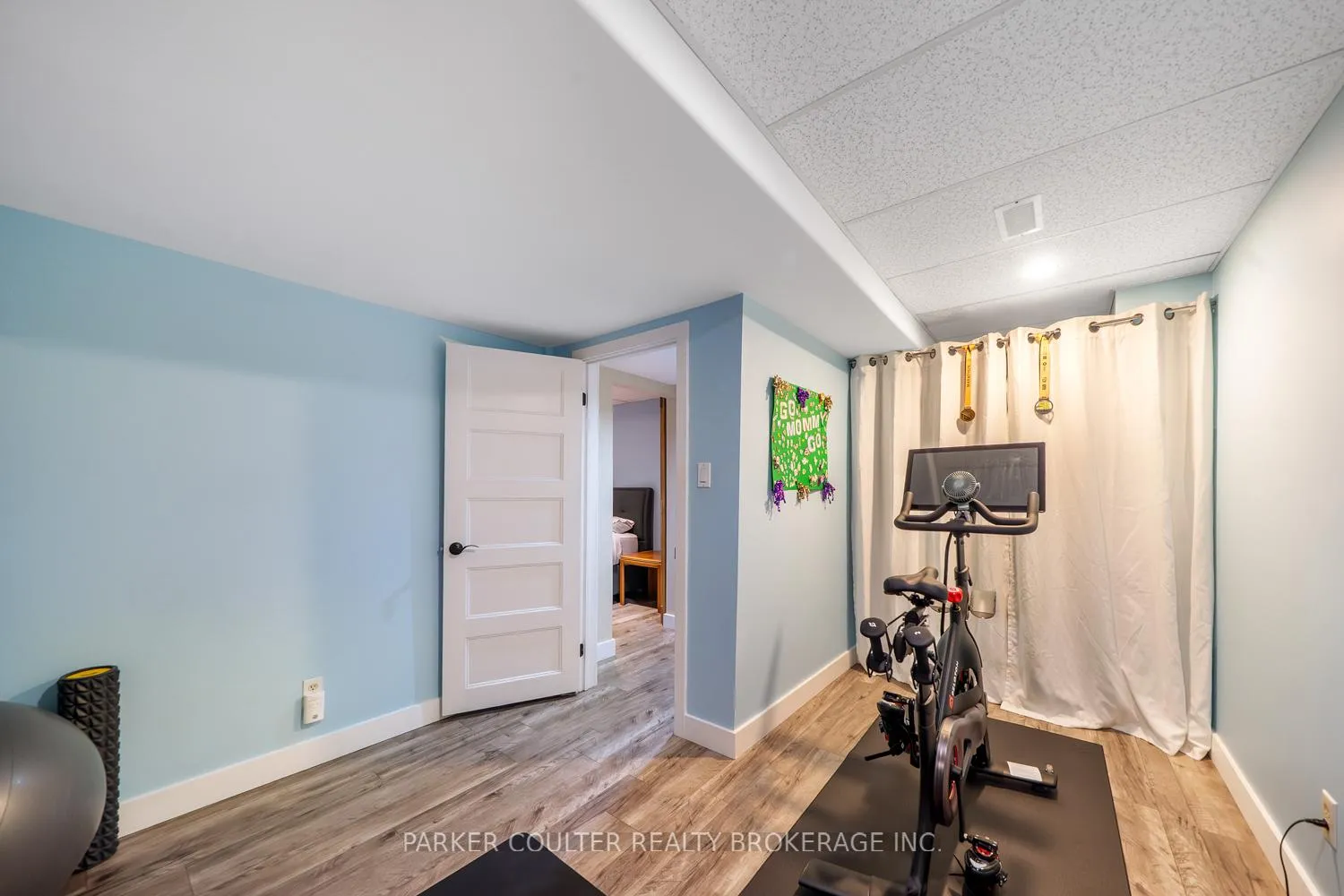 Photo 28 of 138 Benson Drive, Barrie, Northwest — HOMEH