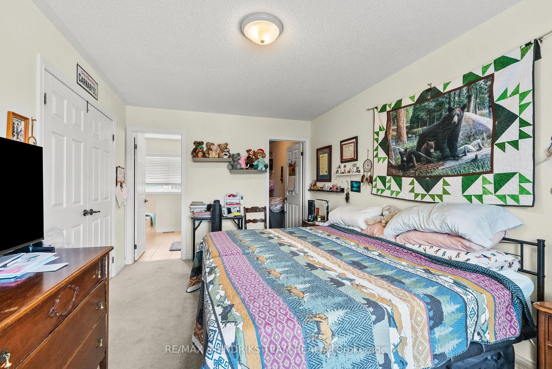Photo 15 of 4 Durham Way, St. Catharines, Glendale/Glenridge — HOMEH
