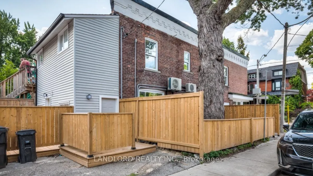 Photo 5 of 601 Logan Avenue, Toronto, North Riverdale — HOMEH