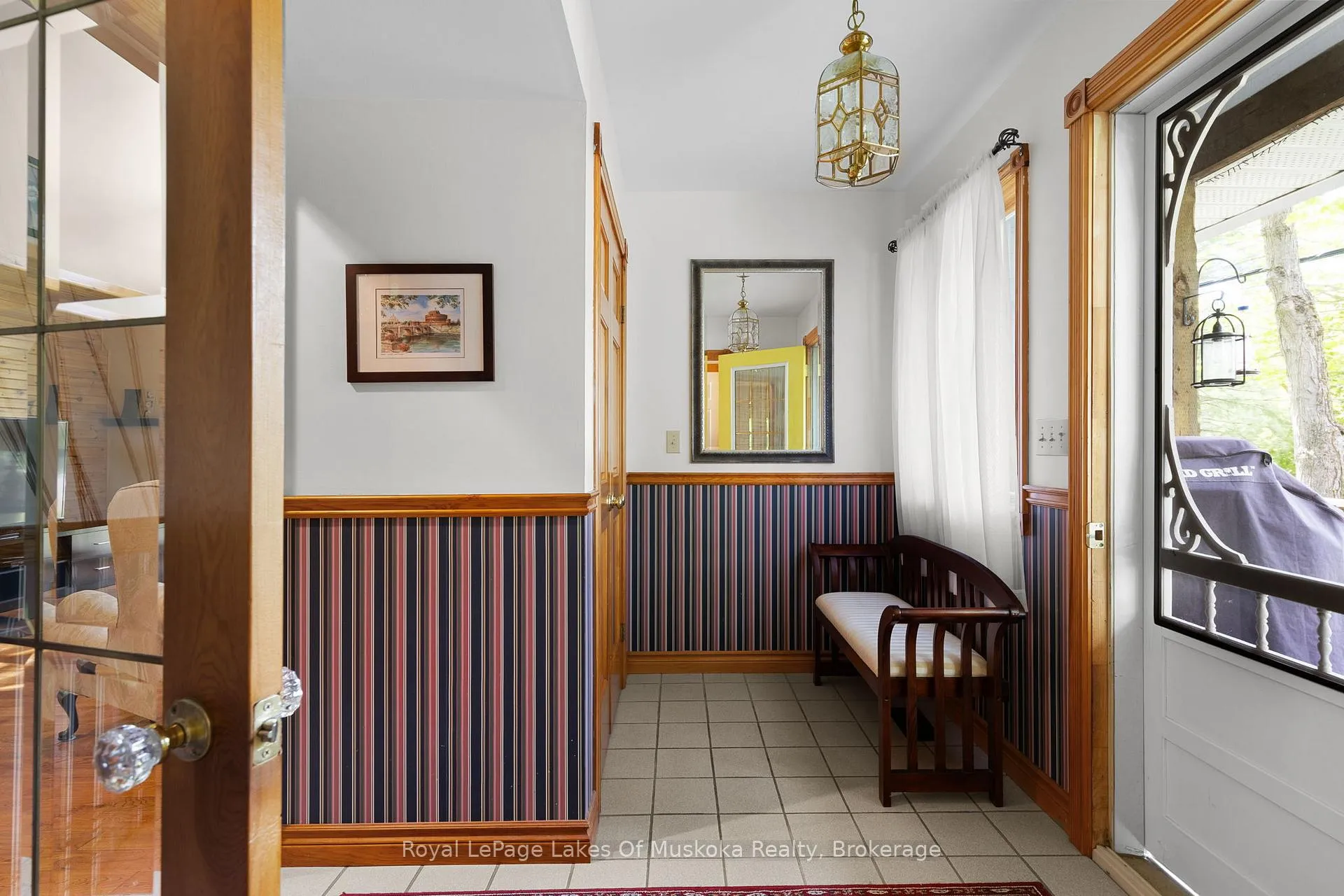 Photo 9 of 216 Beaumont Road, Bracebridge, Muskoka (N) — HOMEH