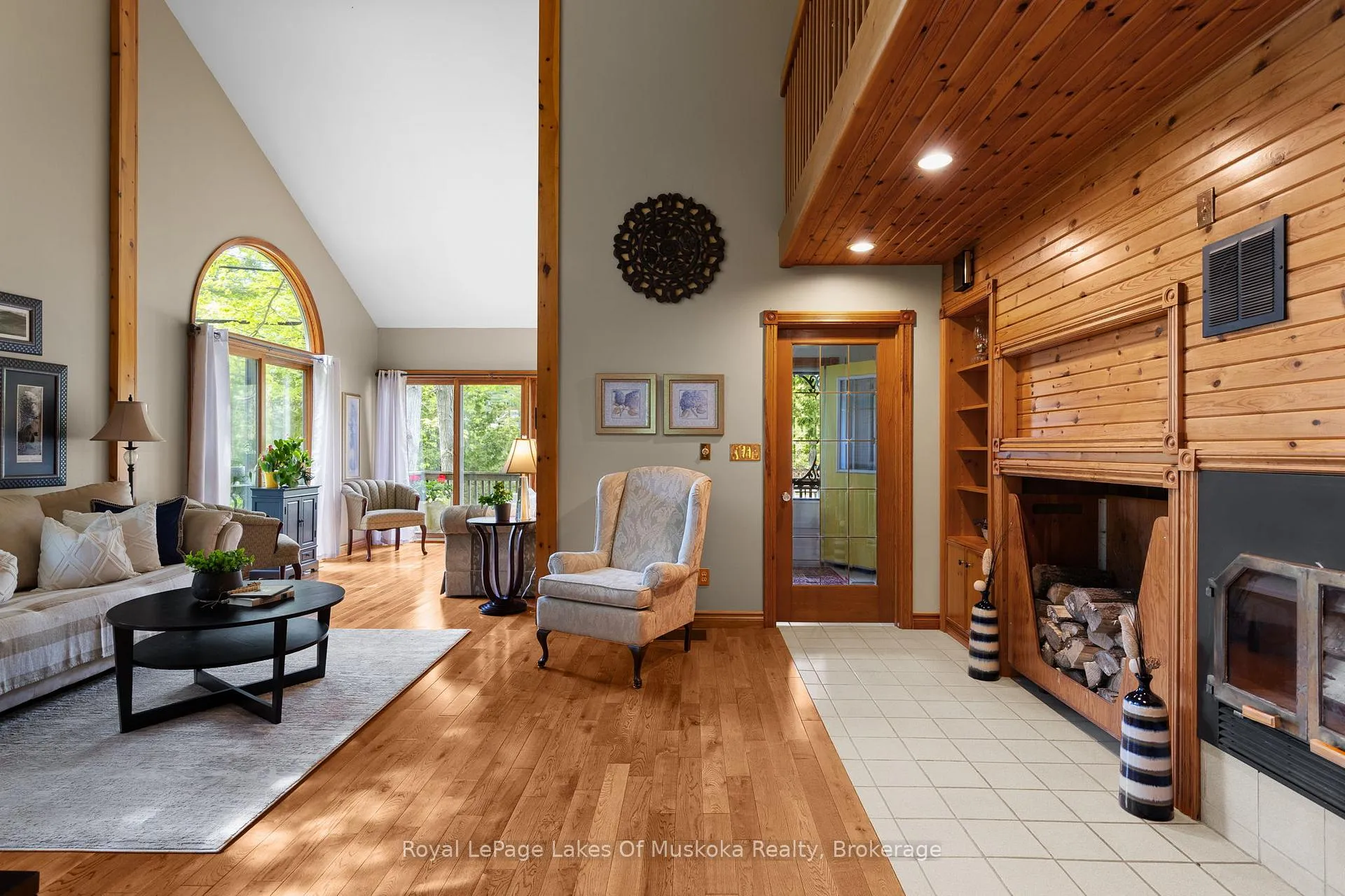 Photo 18 of 216 Beaumont Road, Bracebridge, Muskoka (N) — HOMEH