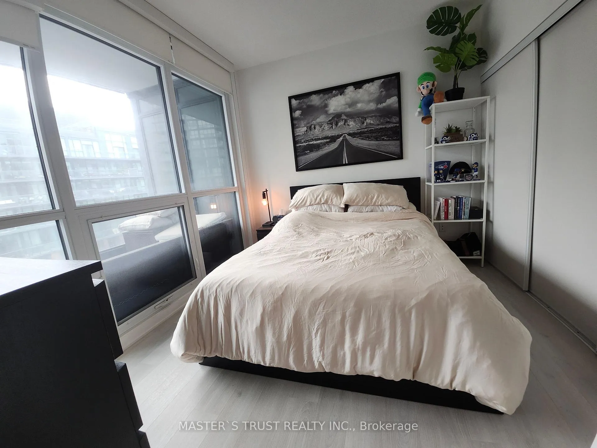 Photo 7 of Unit 1112, 80 Queens Wharf Drive, Toronto, Waterfront Communities — HOMEH