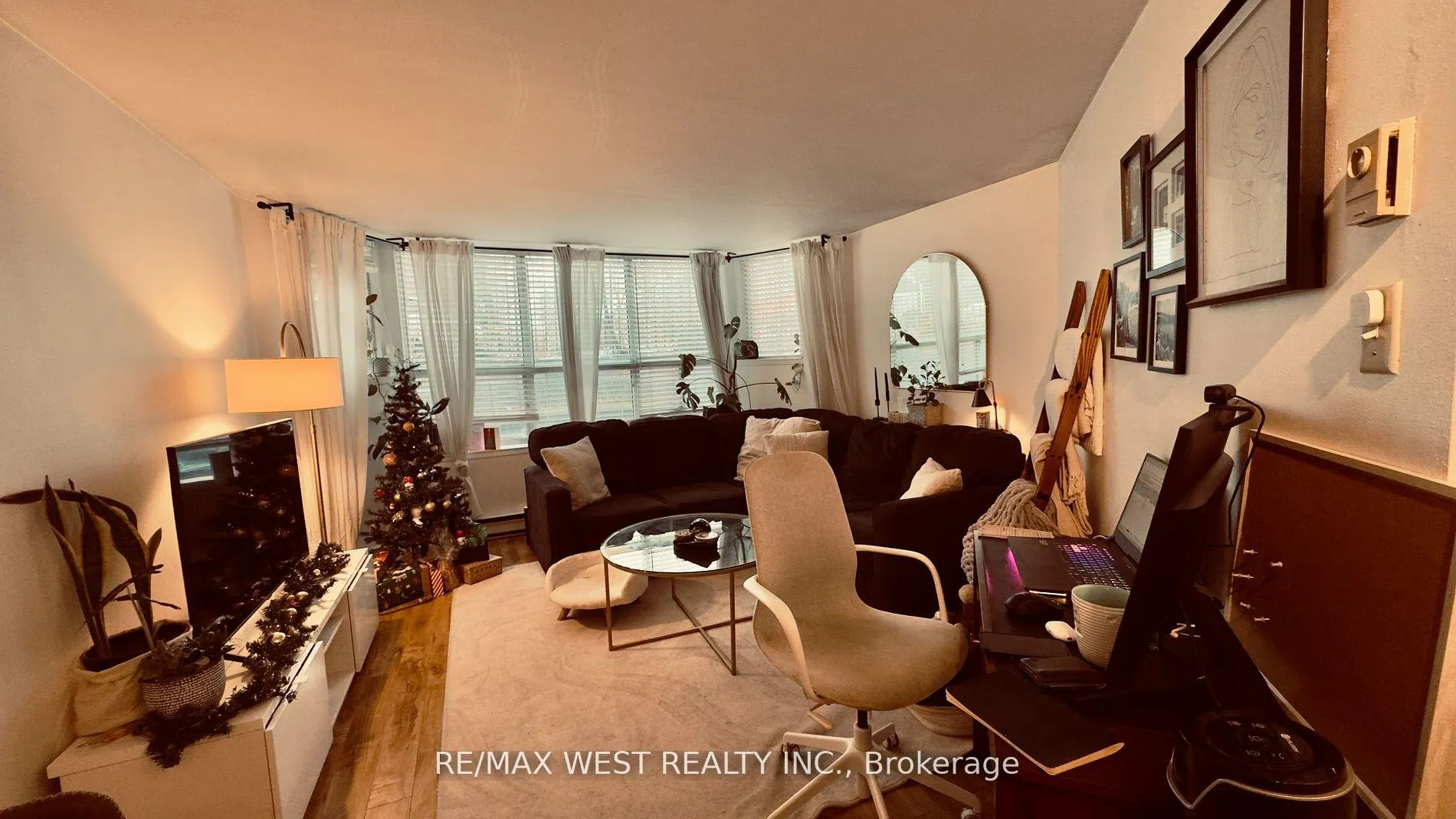 Photo 6 of 1061 Bathurst Street, Toronto, The Annex — HOMEH
