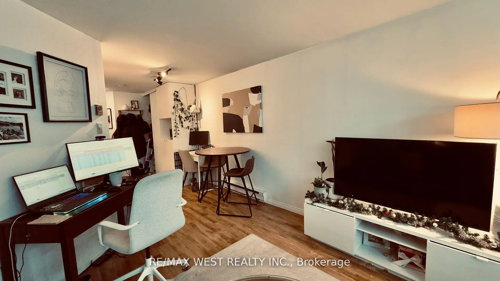 Photo 7 of 1061 Bathurst Street, Toronto, The Annex — HOMEH