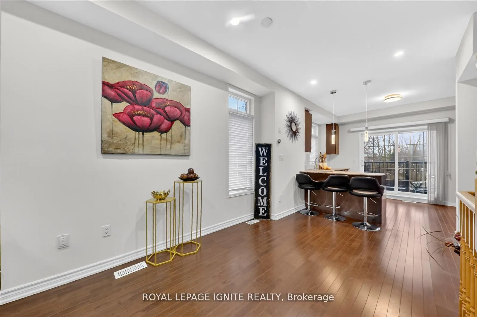 Photo 10 of Unit 95, 117A The Queensway, Toronto, High Park-Swansea — HOMEH