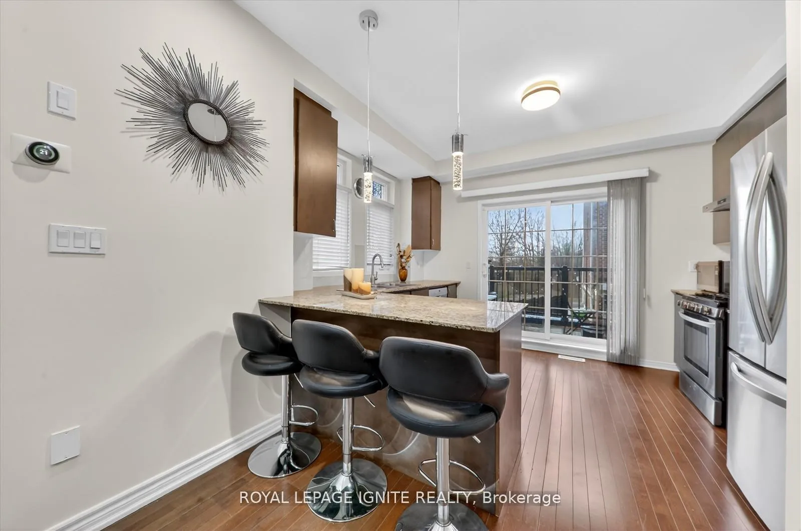 Photo 12 of Unit 95, 117A The Queensway, Toronto, High Park-Swansea — HOMEH