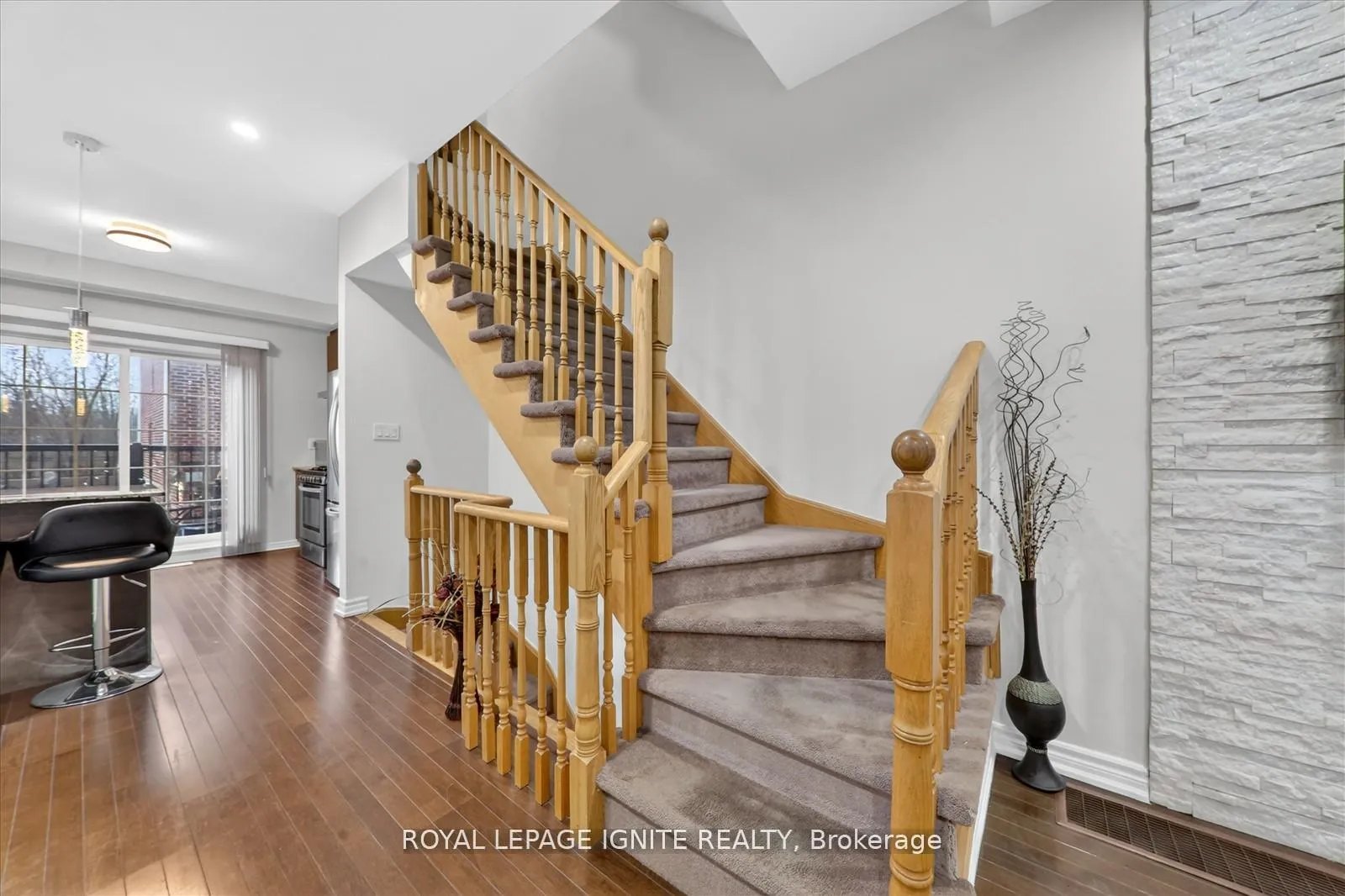 Photo 18 of Unit 95, 117A The Queensway, Toronto, High Park-Swansea — HOMEH