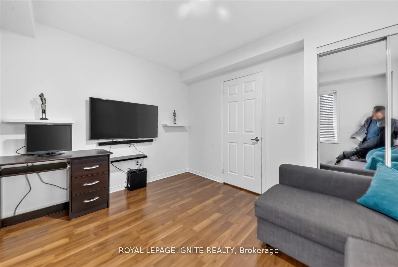 Photo 21 of Unit 95, 117A The Queensway, Toronto, High Park-Swansea — HOMEH