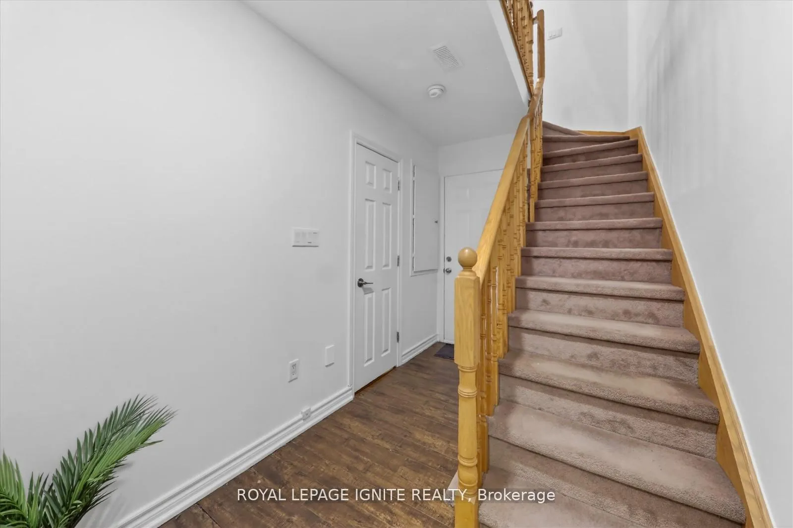 Photo 34 of Unit 95, 117A The Queensway, Toronto, High Park-Swansea — HOMEH