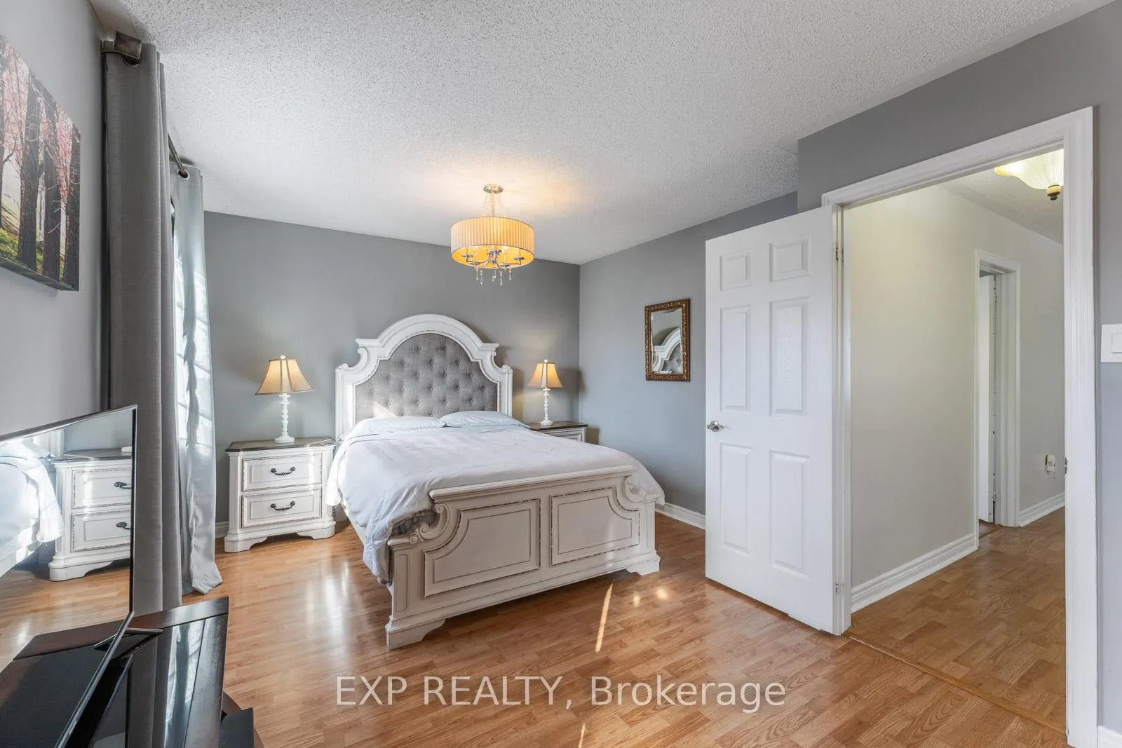 Photo 36 of 81 Farthingale Crescent, Brampton, Fletcher's Meadow — HOMEH